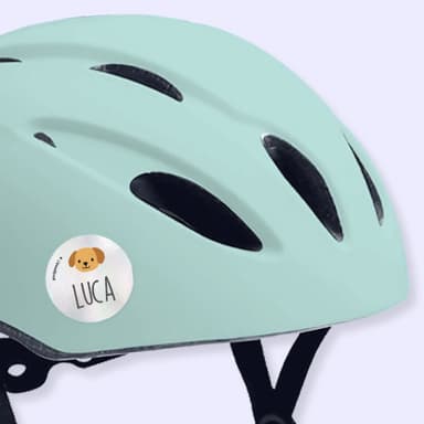 Tematyczne naklejki odblaskowe 