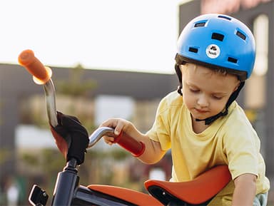 Tematyczne naklejki odblaskowe 