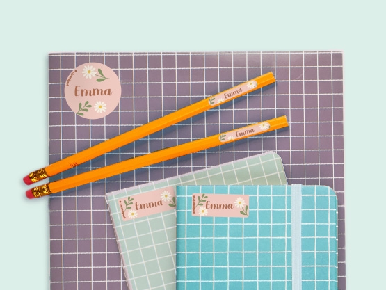 Zestaw naklejek imiennych-design