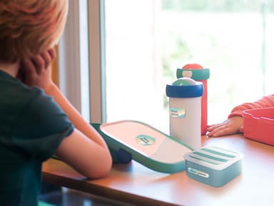 Zestaw naklejek imiennych-design